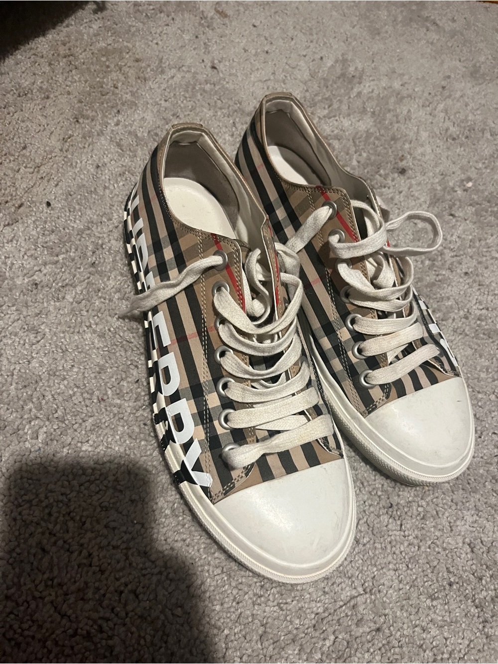 Burberry Beige/Black Check Lace-Up Sneakers with White Toe